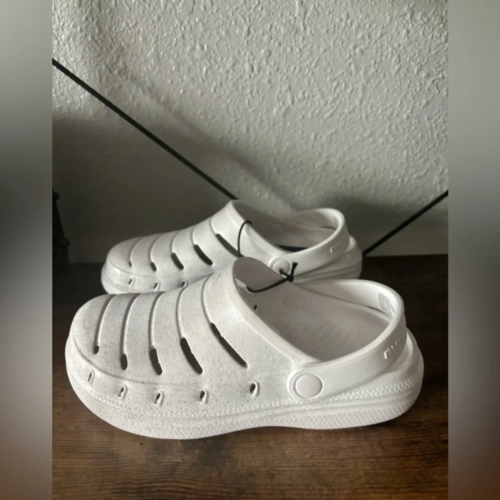 White Shimmery Slip-On Kids Girls Clog Sandals Size 1